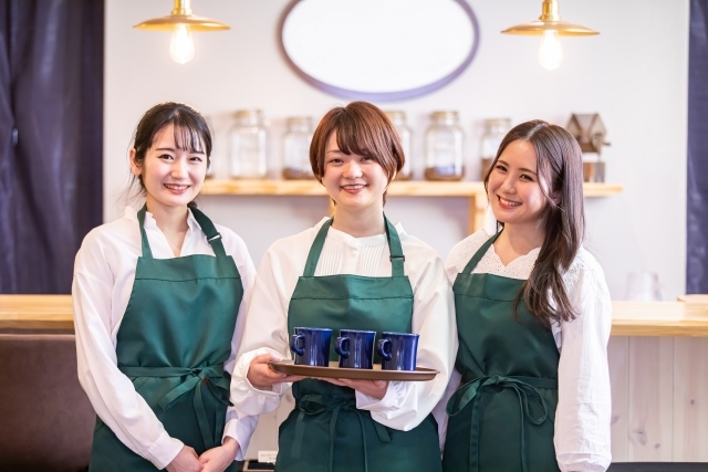 カフェでの接客/製造のお仕事