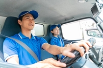 3ｔ車でのスーパーへのチルド品またはドライ品の配送ドライバー