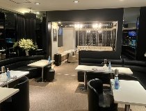 スナック　白い薔薇のアルバイト情報